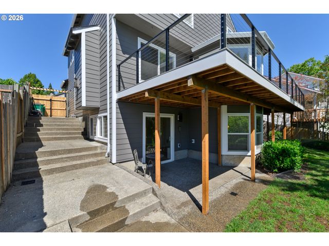 16840 Nw ARGYLE Way, Portland, OR 97229