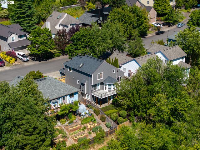 16840 Nw ARGYLE Way, Portland, OR 97229