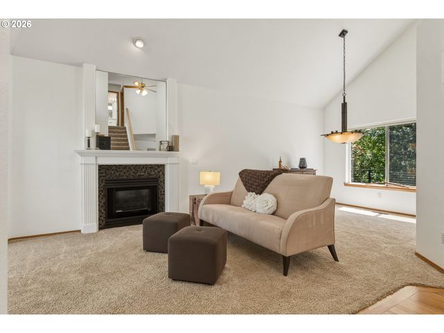 16840 Nw ARGYLE Way, Portland, OR 97229