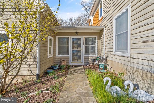 38164 STEVENS RD, Lovettsville, VA 20180