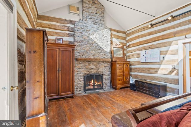 38164 STEVENS RD, Lovettsville, VA 20180