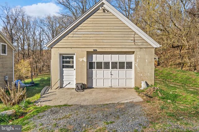 38164 STEVENS RD, Lovettsville, VA 20180