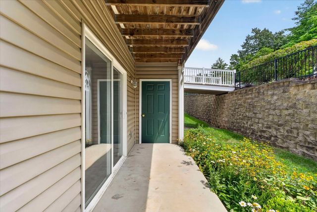 1141 Arbor Creek Drive 1D, Saint Louis, MO 63122