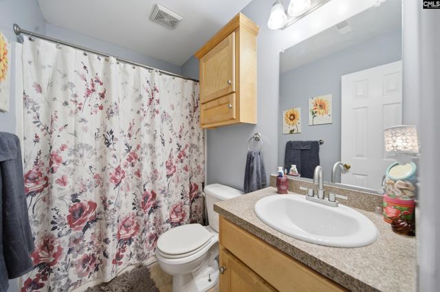 16 Catalina Lane, Elgin, SC 29045