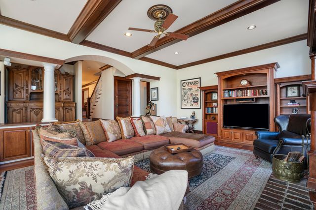 300 E Euclid Avenue, Arlington Heights, IL 60004