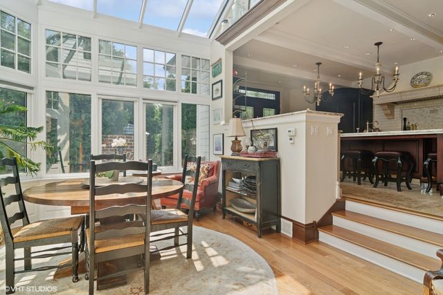 300 E Euclid Avenue, Arlington Heights, IL 60004