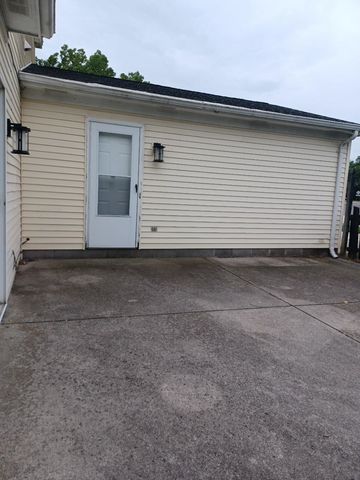 3030 Bald Mountain Road, Auburn Hills, MI 48326