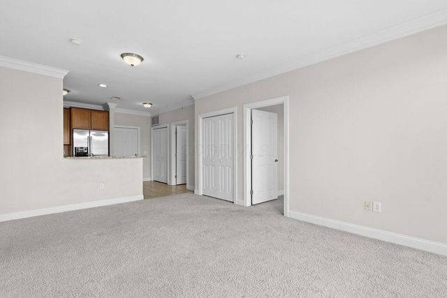 925 Ingleside Avenue, 311, Columbus, OH 43215