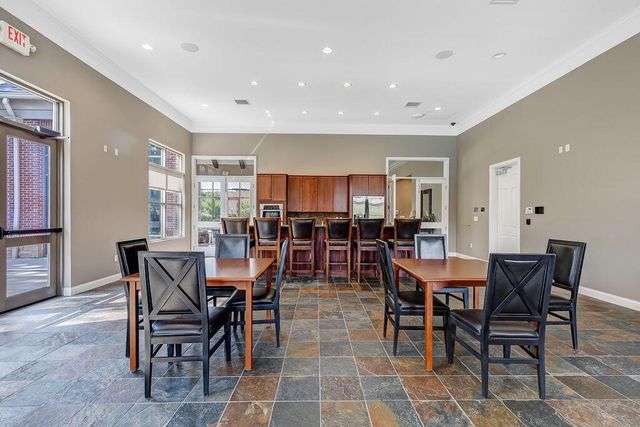 925 Ingleside Avenue, 311, Columbus, OH 43215