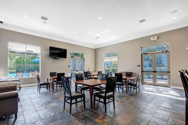 925 Ingleside Avenue, 311, Columbus, OH 43215