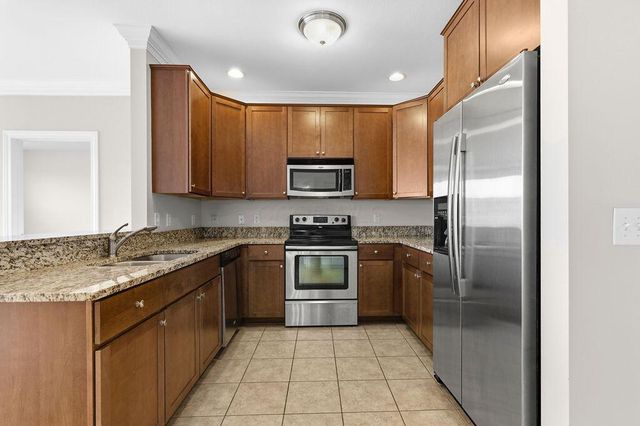 925 Ingleside Avenue, 311, Columbus, OH 43215