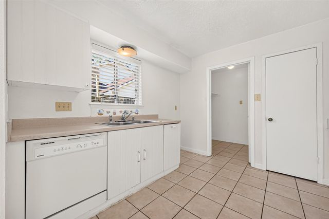 2803 Fir Crest Court, Stafford, TX 77477