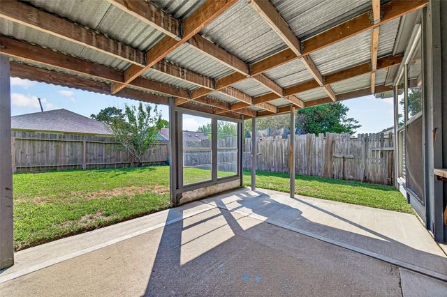 2803 Fir Crest Court, Stafford, TX 77477