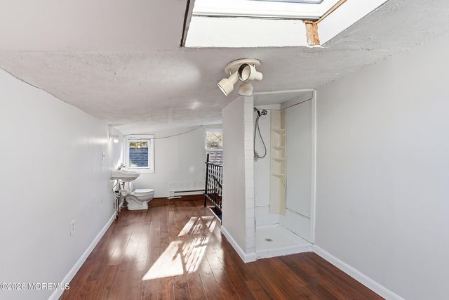 215 Sunset Lane, Howell, NJ 07731