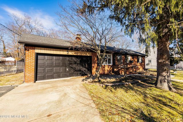 215 Sunset Lane, Howell, NJ 07731