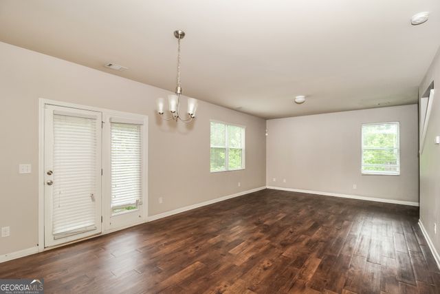 2944 S South Hills, Riverdale, GA 30296