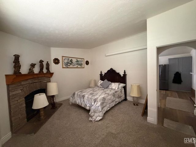 6601 Eucalyptus Drive 236, Bakersfield, CA 93306