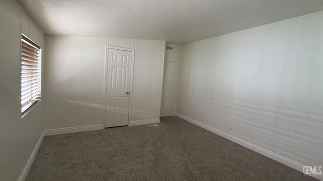 6601 Eucalyptus Drive 236, Bakersfield, CA 93306
