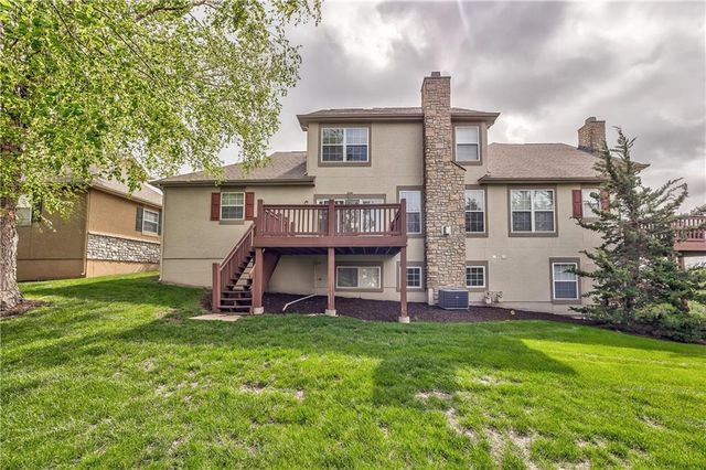 16164 Linden Street, Overland Park, KS 66085