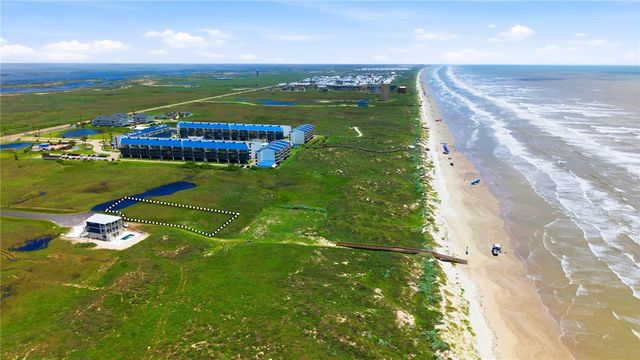 3 Mustang Island Estates Dr, Port Aransas, TX 78373