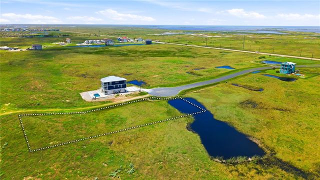 3 Mustang Island Estates Dr, Port Aransas, TX 78373
