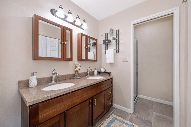 5931 Via Casitas, Carmichael, CA 95608