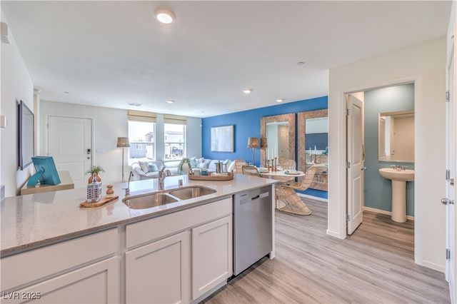 6078 Cosmos Garden Street, North Las Vegas, NV 89081