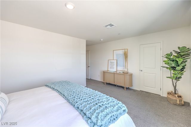 6078 Cosmos Garden Street, North Las Vegas, NV 89081