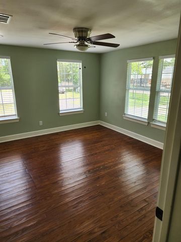 8907 Meadow Vista Boulevard, Houston, TX 77064