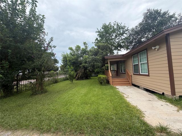 8907 Meadow Vista Boulevard, Houston, TX 77064