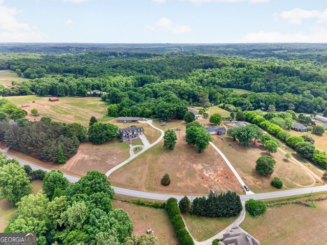 675 Marshall Clark Road, Hoschton, GA 30548