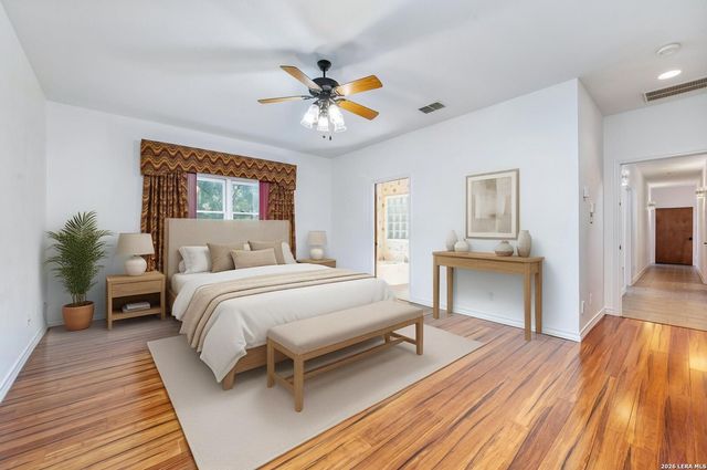 7244 SILVER SPUR TRL, Boerne, TX 78015