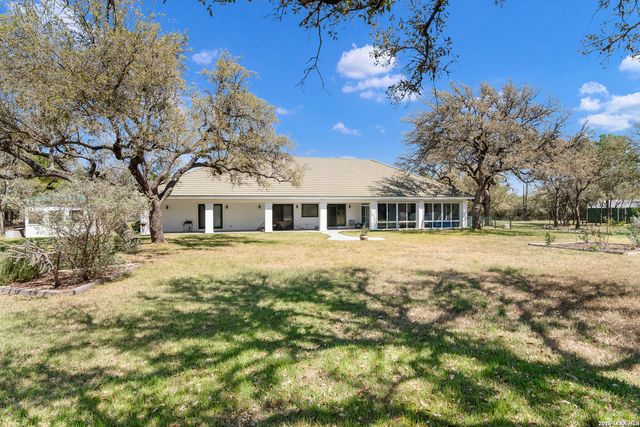 7244 SILVER SPUR TRL, Boerne, TX 78015