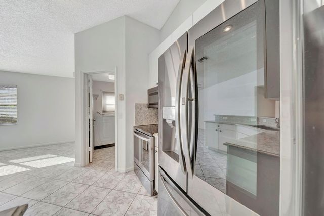 5708 NW 47th Court, Coral Springs, FL 33067