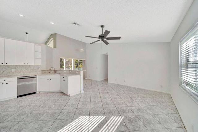 5708 NW 47th Court, Coral Springs, FL 33067