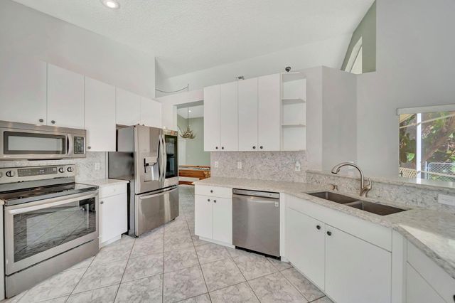 5708 NW 47th Court, Coral Springs, FL 33067