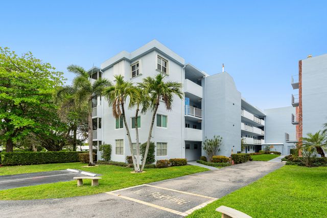 1820 New Palm Way 103, Boynton Beach, FL 33435