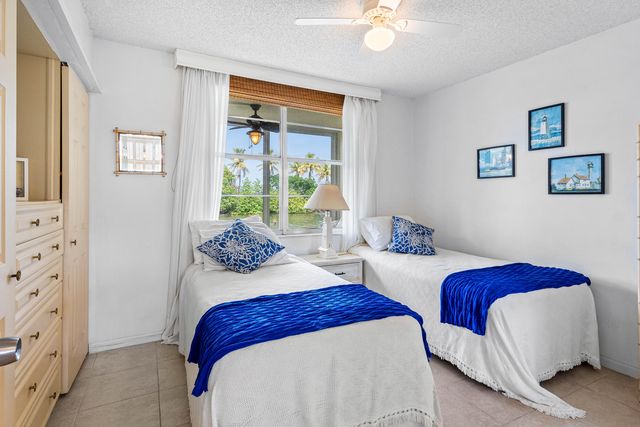 1820 New Palm Way 103, Boynton Beach, FL 33435