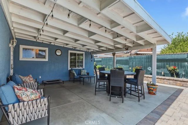 10283 Rouselle, Jurupa Valley, CA 91752