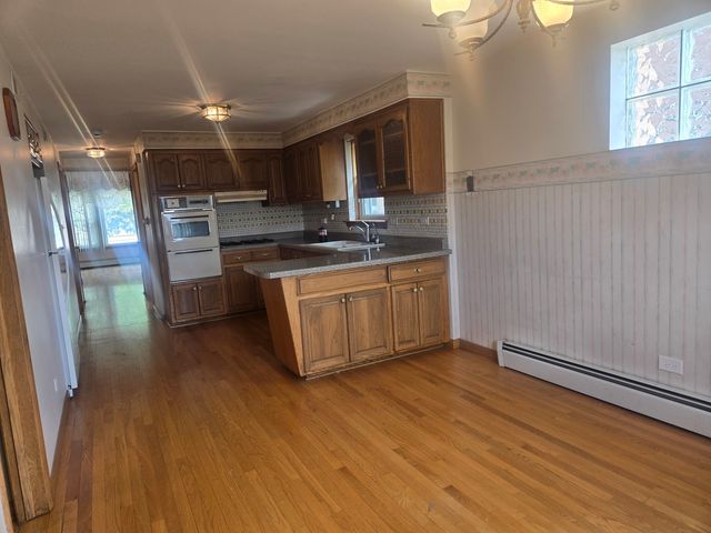 5325 W 53rd Place, Chicago, IL 60638