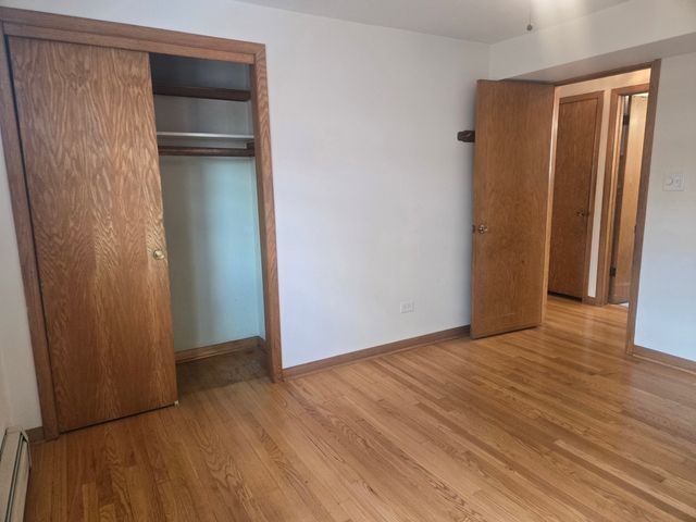 5325 W 53rd Place, Chicago, IL 60638