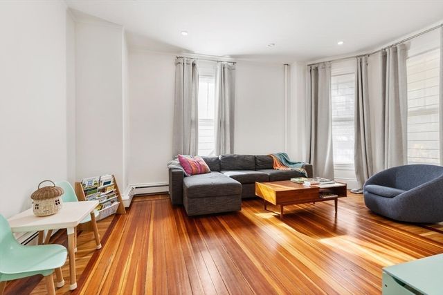 72 Cypress St 1, Brookline, MA 02445