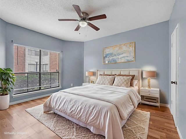 10179 Oakberry Street, Houston, TX 77042