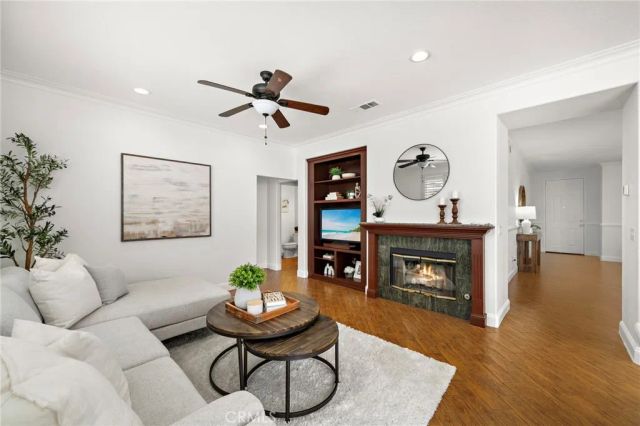 31 Tradition Place, Irvine, CA 92602