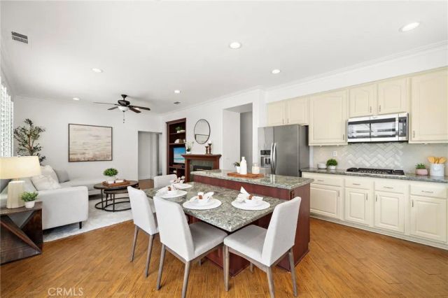 31 Tradition Place, Irvine, CA 92602