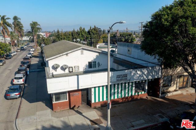 2927 W Florence Avenue, Los Angeles, CA 90043