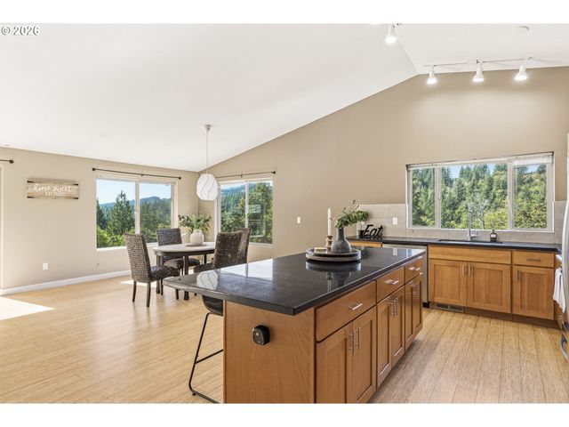 2329 Ne 380TH Ave, Washougal, WA 98671