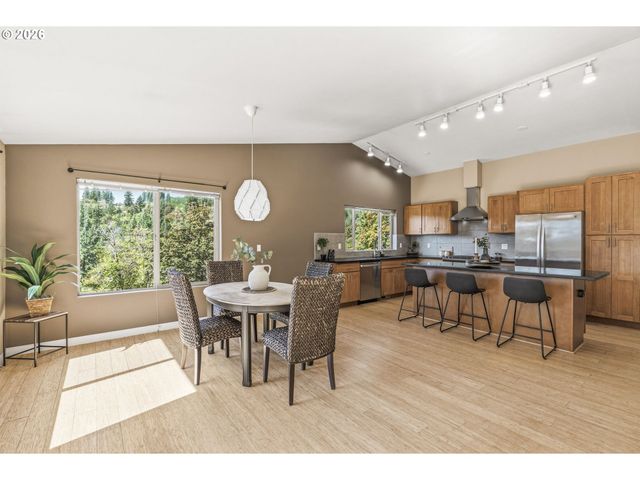 2329 Ne 380TH Ave, Washougal, WA 98671
