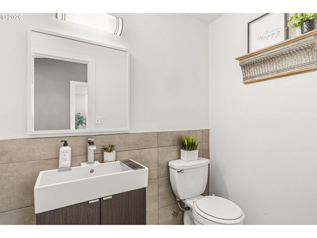 2329 Ne 380TH Ave, Washougal, WA 98671