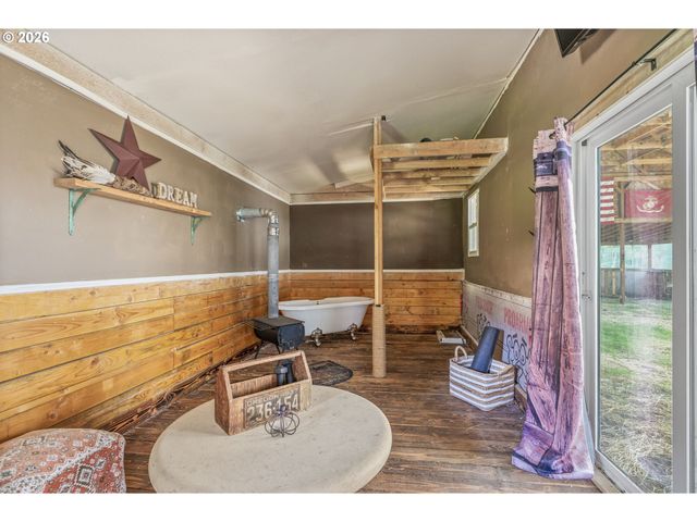 2329 Ne 380TH Ave, Washougal, WA 98671